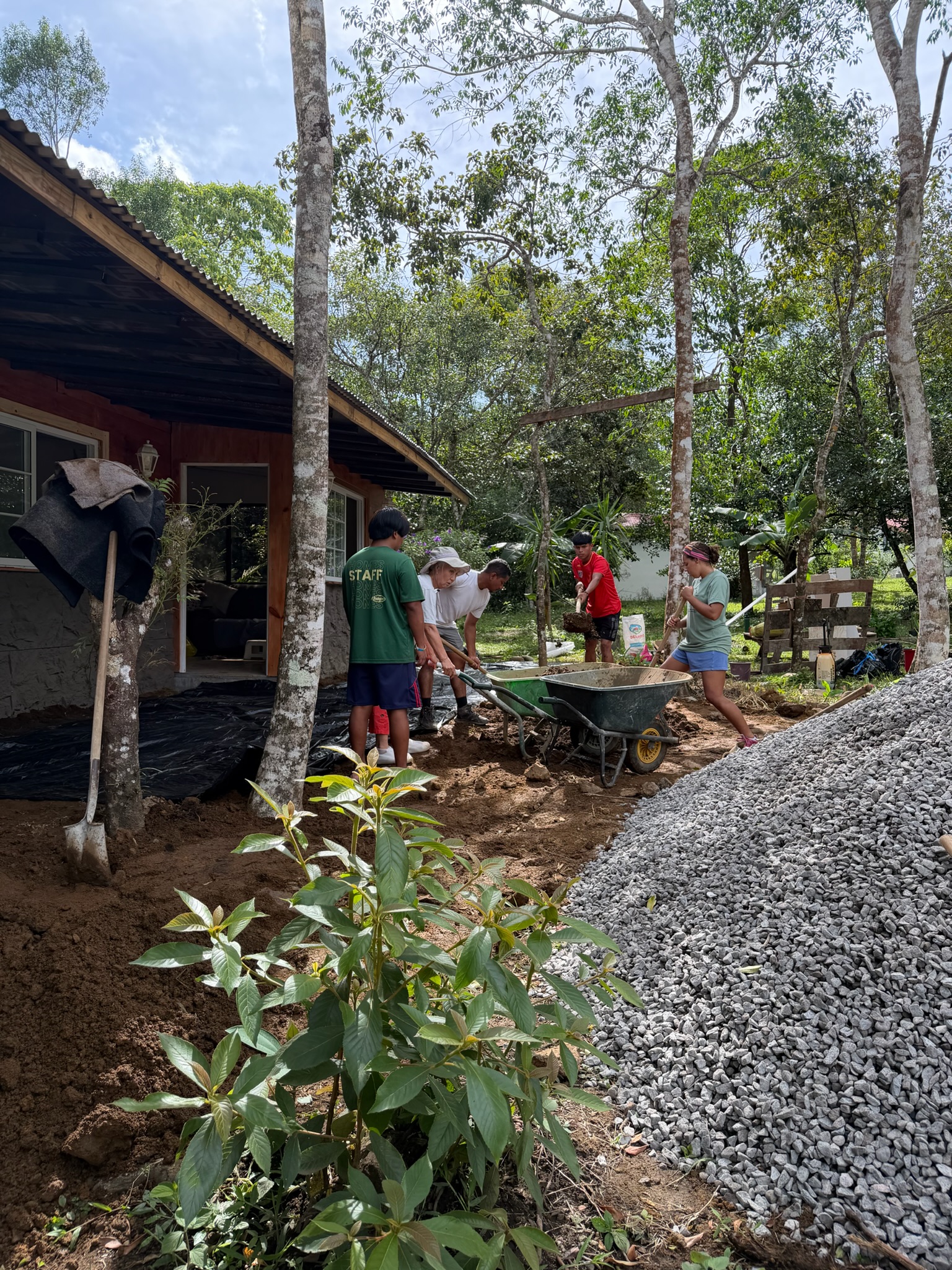 Mission team serving on a practical project in Panama.